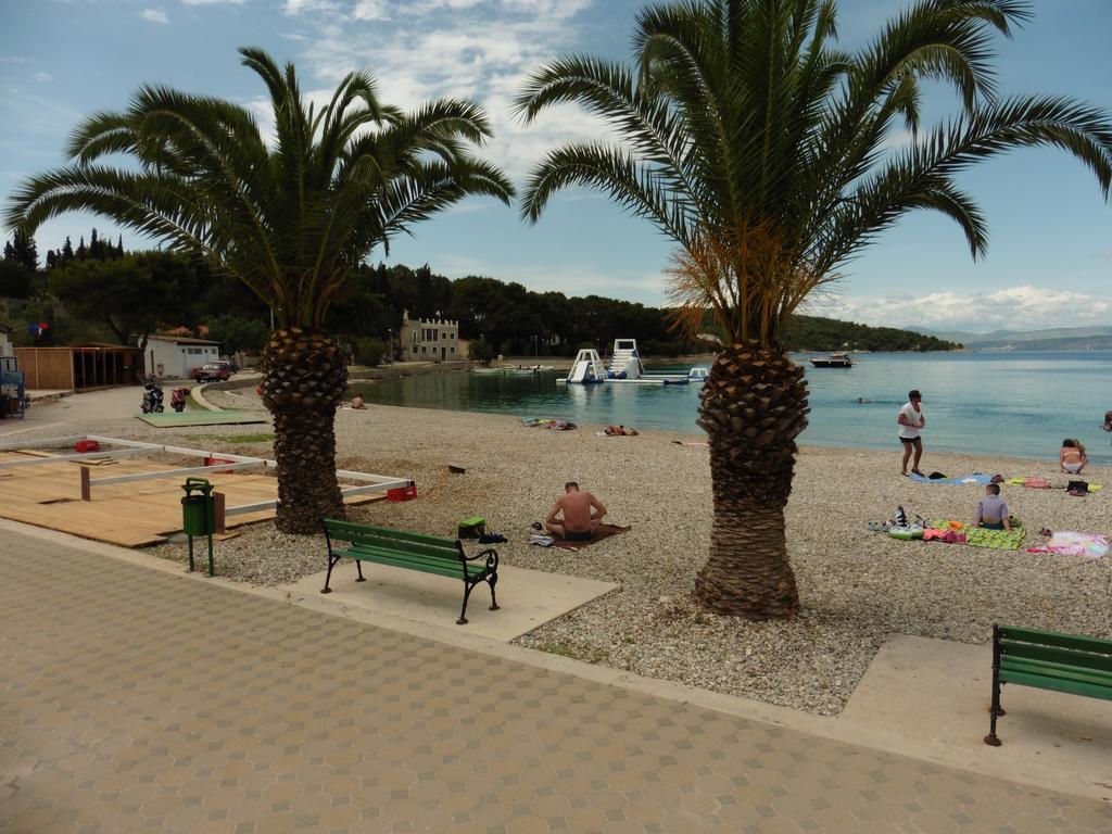 Apartment Tara Nečujam Εξωτερικό φωτογραφία